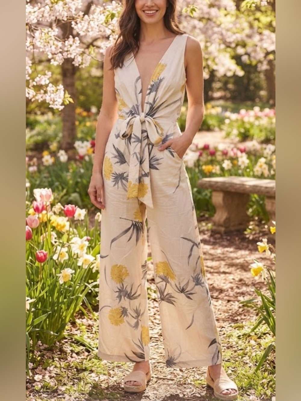 White Closet Floral Deep Plunge Bow-Tie Waist Wide Leg Jumpsuit w/ Pockets Small